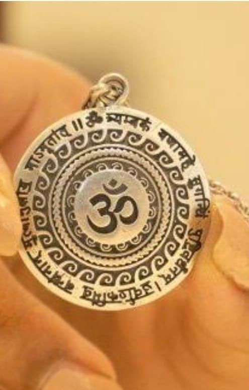 OM Mantra Pendant Mihikart-01