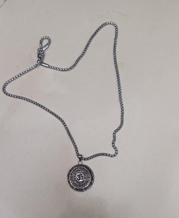 OM Mantra Pendant Mihikart-01