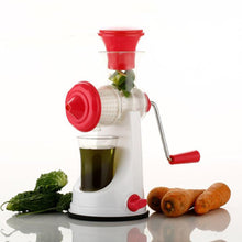 Juicer for extracting juice manually