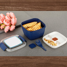 Reusable lunch box with spoon, BPA-free plastic, freezer safe, for adults and kids.