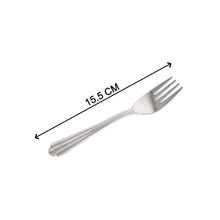 Small dinner forks in a set of 8 for versatile use