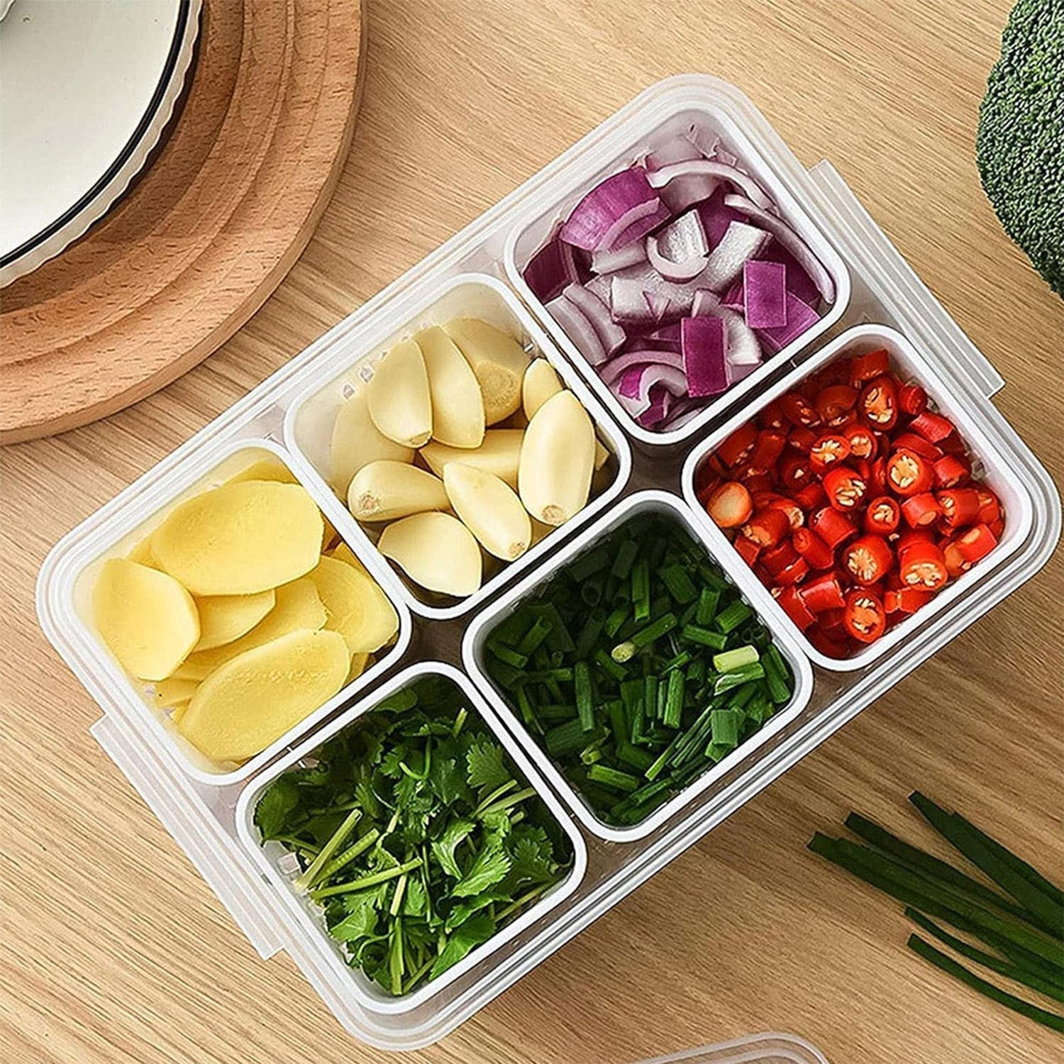Fridge Storage Boxes Freezer Storage Containers, Container for Kitchen Storage Set, Storage in Kitchen, Vegetable Storage, Draining Crisper Refrigerator Food Box (1 Pc) Mihikart