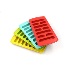 4 Pc Fancy Ice Tray used widely in all kinds of household places while making ices and all purposes.