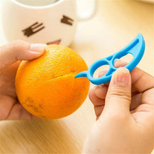 Creative snail ring-shaped peeler for oranges.