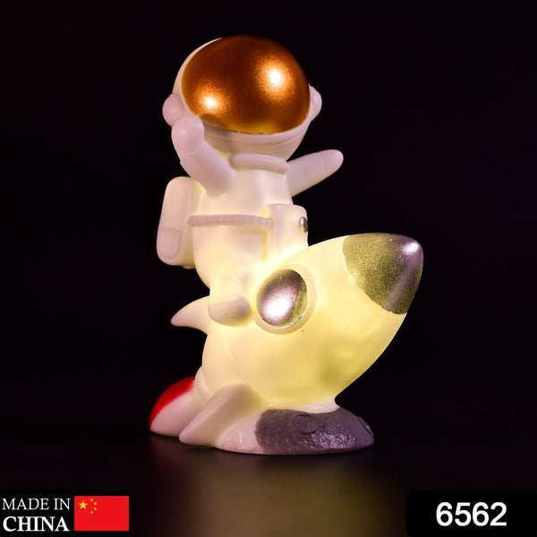 Resin astronaut figure for desktop decoration.