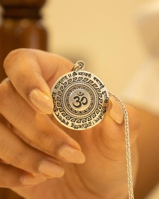 OM Mantra Pendant Mihikart-01