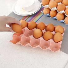 Egg storage tray, plastic, 15 compartments, 4 pack