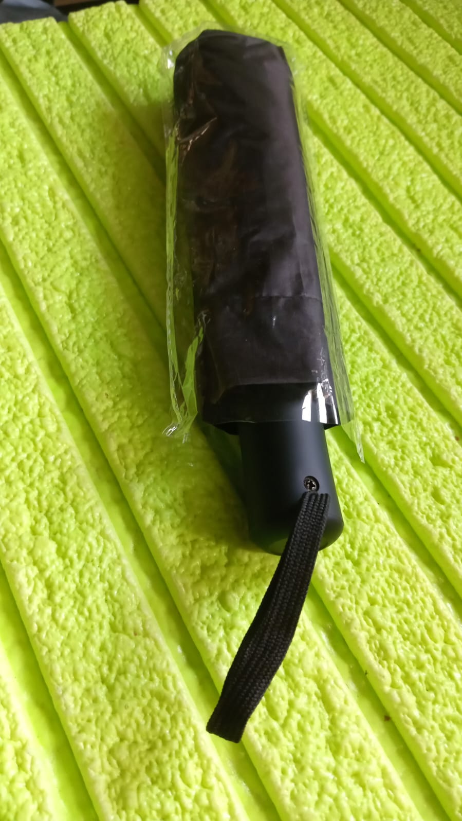 2 Fold Manual Open Umbrella| Windproof, Sunproof & Rainproof with Sturdy Steel Shaft & Wrist Straps | Easy to Hold & Carry | Umbrella for Women, Men & Kids - mihikart.com Health & Personal Care