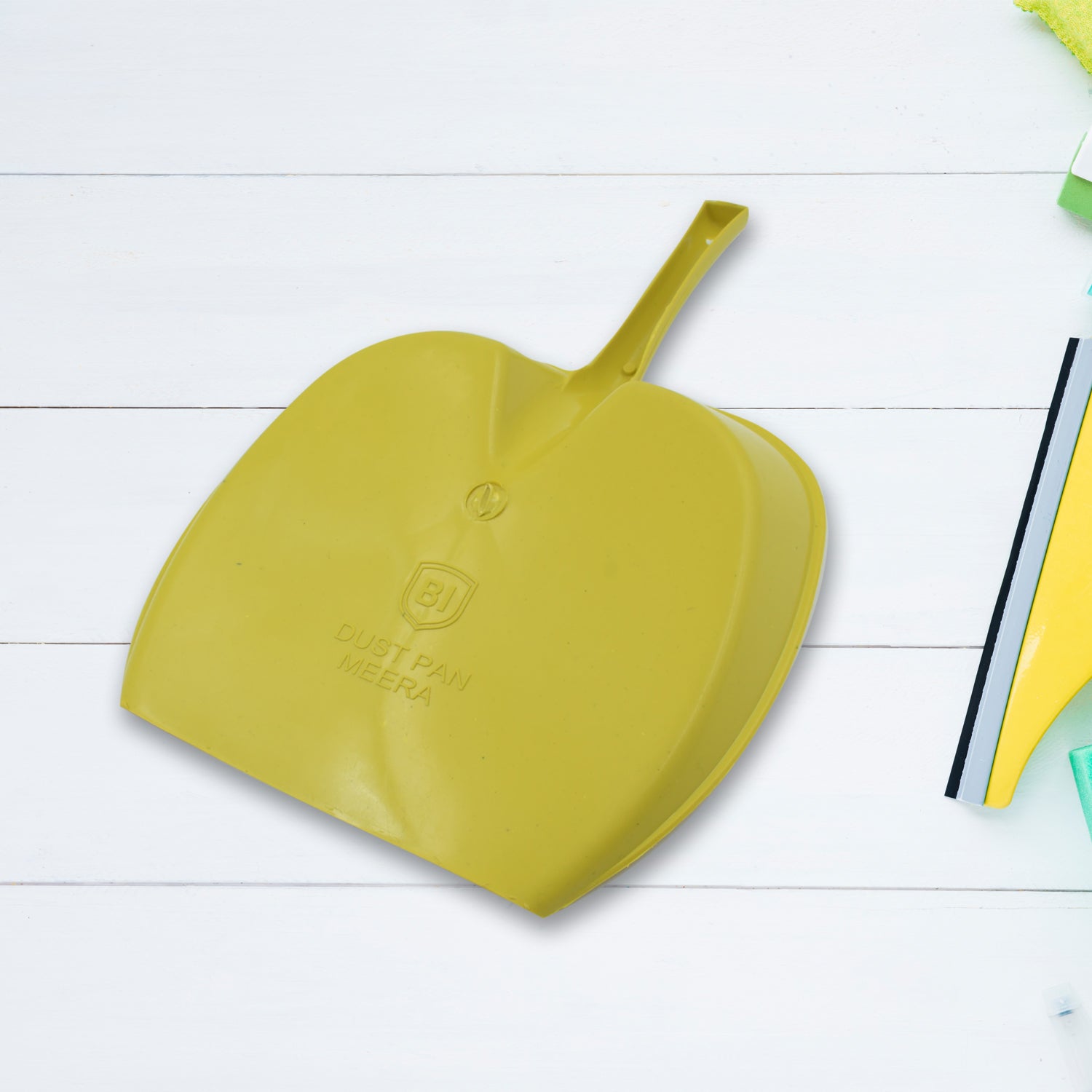 Dustpan with Long Handle, Dust Collection Dust Pan Tray for Kitchen, Home, Office, Bathroom Etc (1 Pc / Multicolor ) - mihikart.com